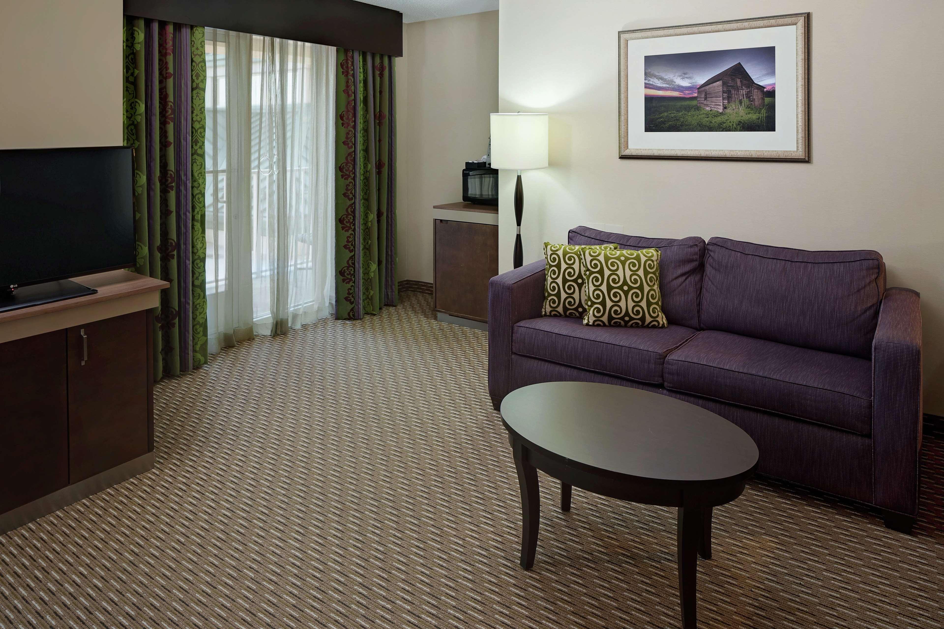 Hilton Garden Inn Hartford North-Bradley International Airport Windsor Dış mekan fotoğraf