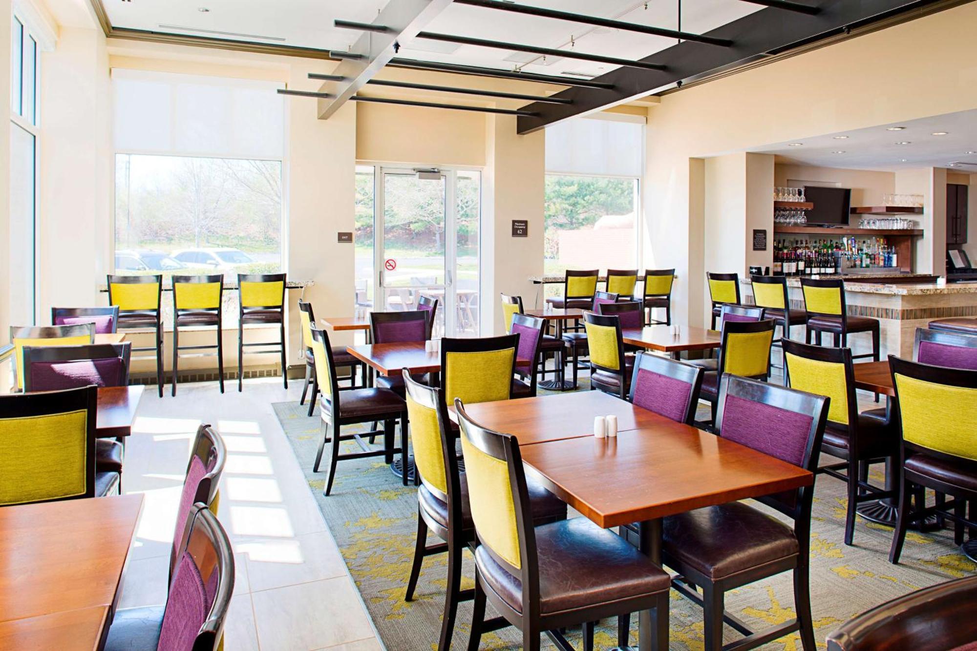 Hilton Garden Inn Hartford North-Bradley International Airport Windsor Dış mekan fotoğraf